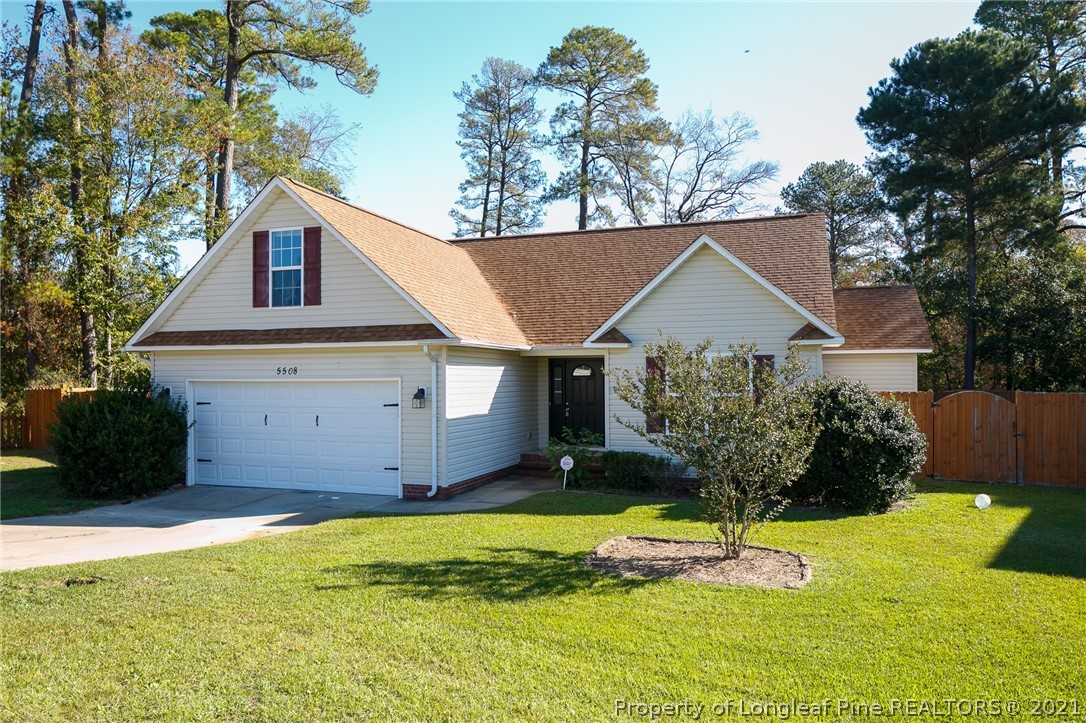 5508 Archer Road Hope Mills, NC 28348 - Photo 2 of 19 Gallery Image 2