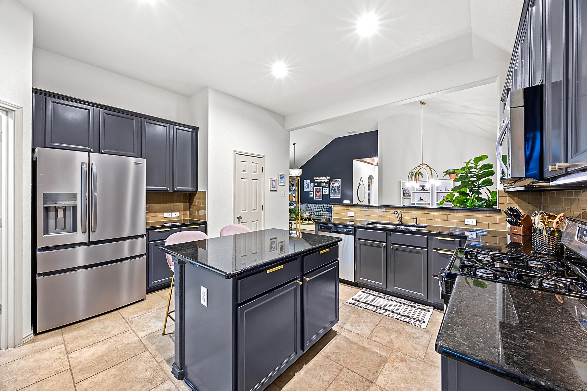 10137 Milla Circle Austin, TX 78748 - Photo 13 of 28