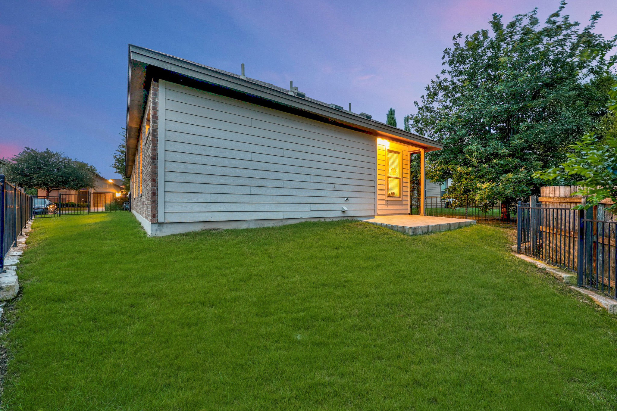 10137 Milla Circle Austin, TX 78748 - Photo 23 of 28