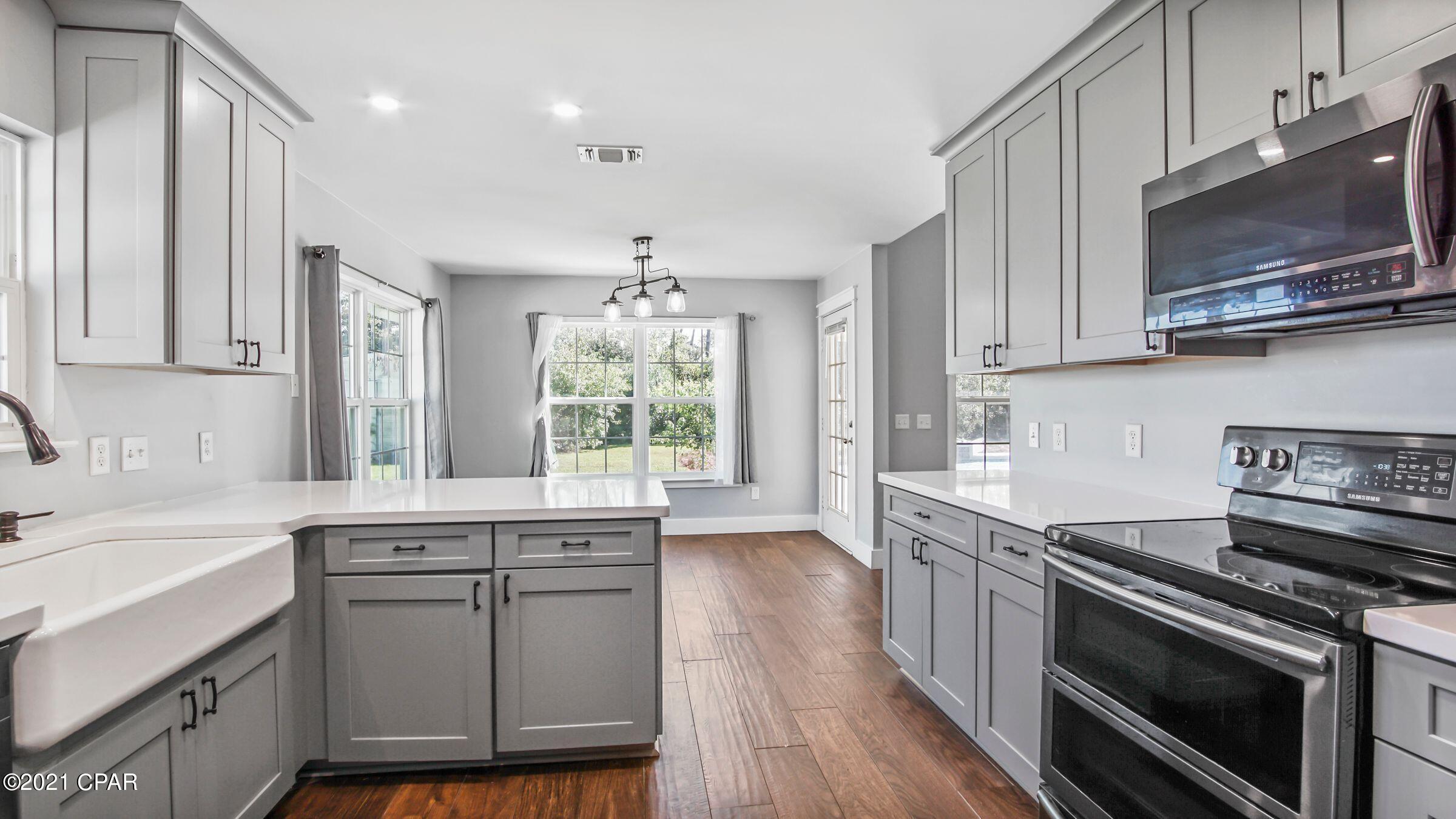 2105 Sutherland Road Lynn Haven, FL 32444 - Photo 7 of 30 Gallery Image 7