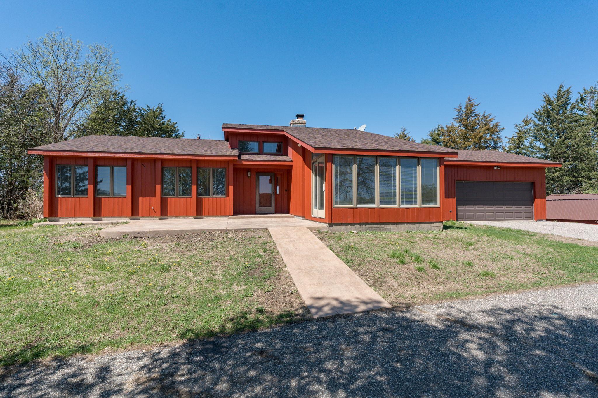 29558 Pumpkin Hill Road Le Sueur, MN 56058 - Photo 1 of 47