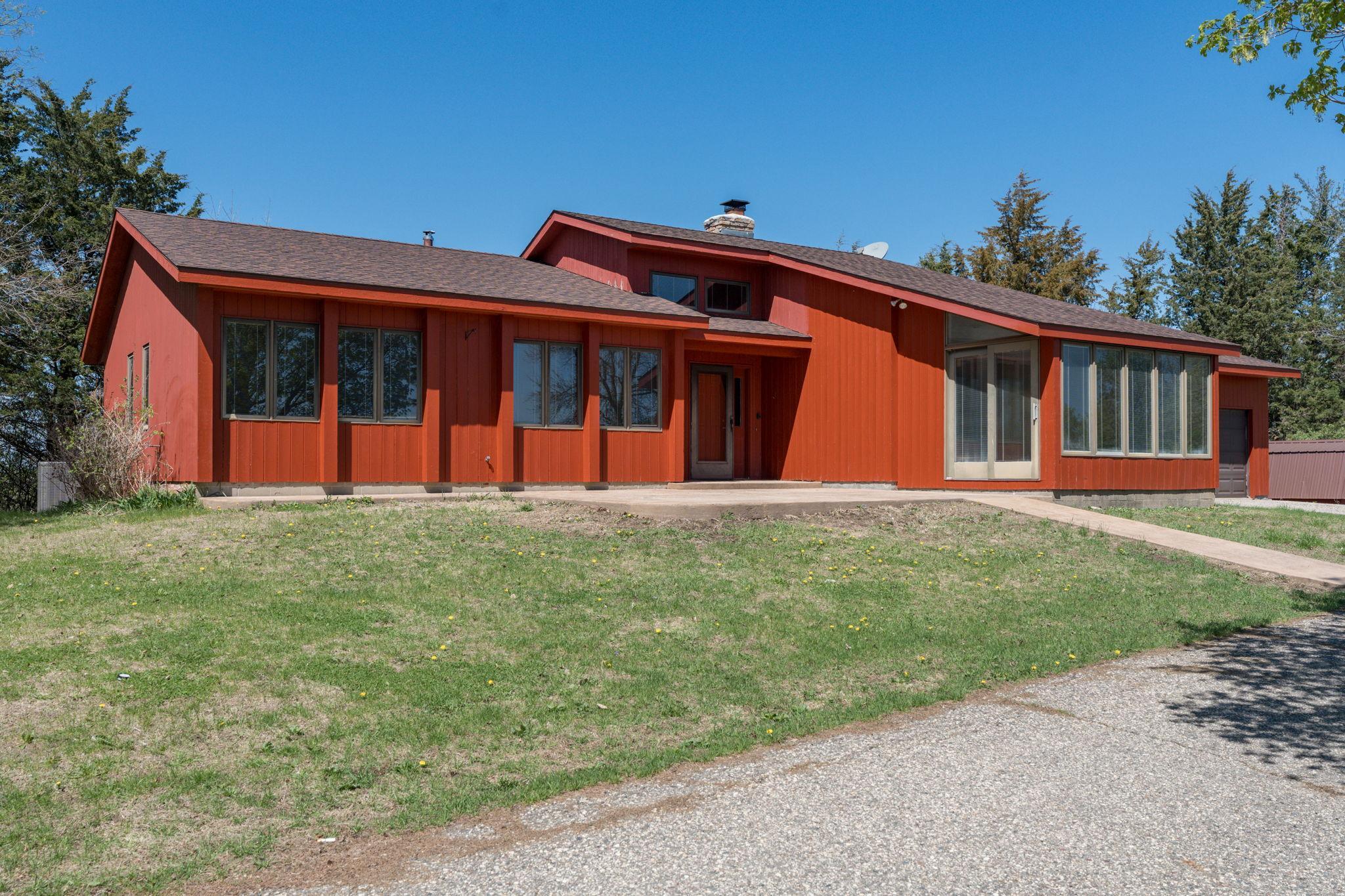 29558 Pumpkin Hill Road Le Sueur, MN 56058 - Photo 2 of 47