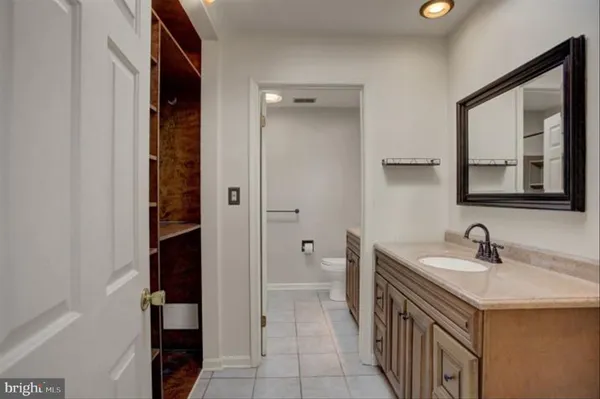 $599,900 | 11459 Valleywood Drive, Waynesboro, PA 17268