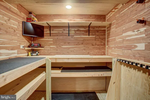 $599,900 | 11459 Valleywood Drive, Waynesboro, PA 17268