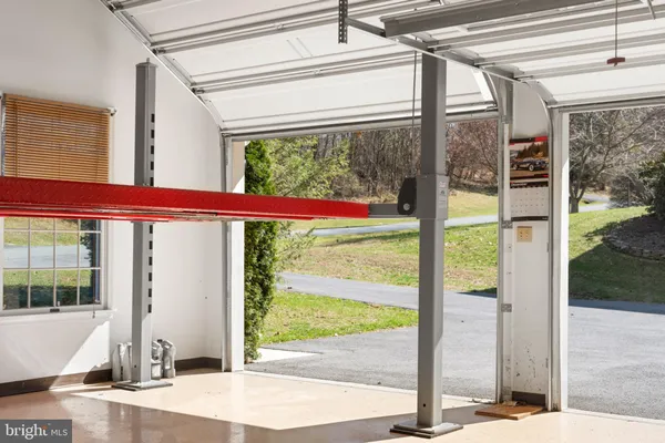 $599,900 | 11459 Valleywood Drive, Waynesboro, PA 17268