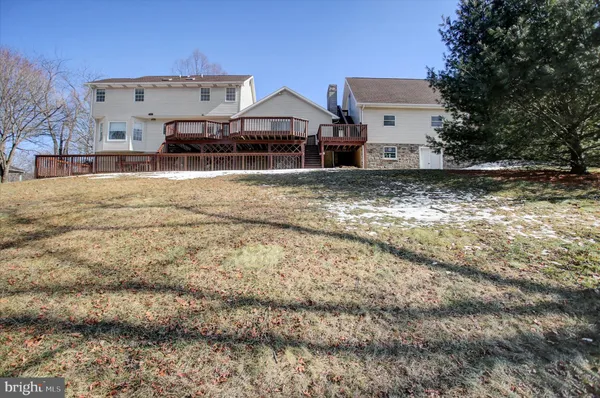 $599,900 | 11459 Valleywood Drive, Waynesboro, PA 17268