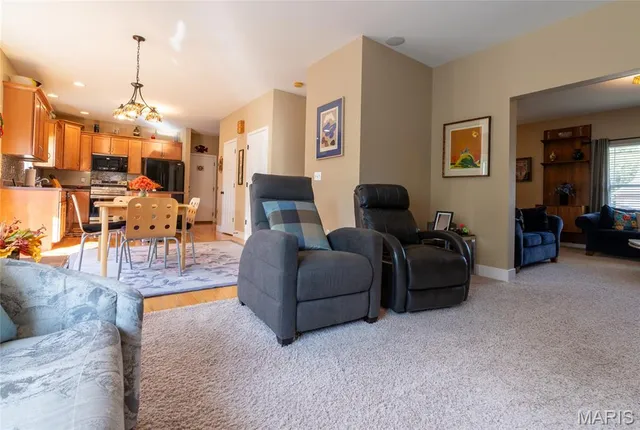 $450,000 | 625 Longfellow Drive, O'Fallon, IL 62269