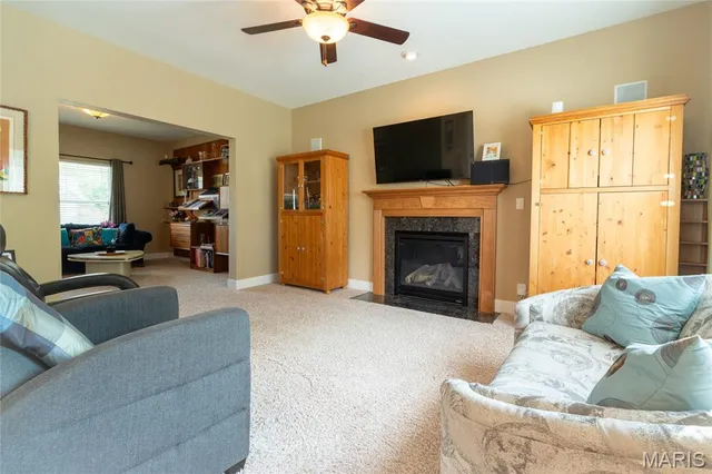 $450,000 | 625 Longfellow Drive, O'Fallon, IL 62269