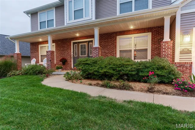 $450,000 | 625 Longfellow Drive, O'Fallon, IL 62269