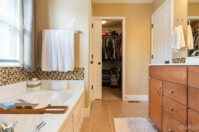 $450,000 | 625 Longfellow Drive, O'Fallon, IL 62269