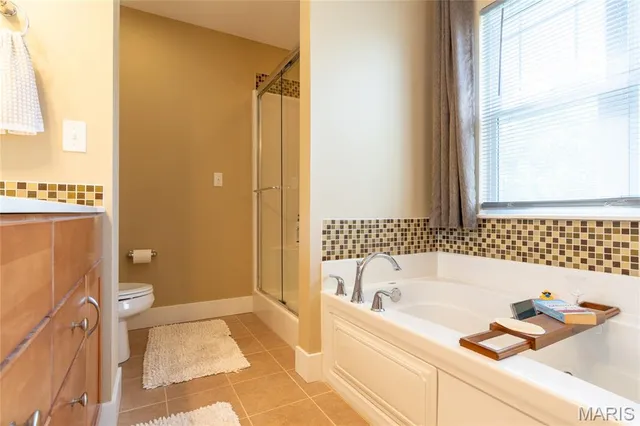 $450,000 | 625 Longfellow Drive, O'Fallon, IL 62269