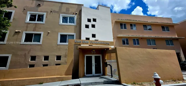 $2,100 | 55 East 4th Street, Unit 104, Hialeah, FL 33010
