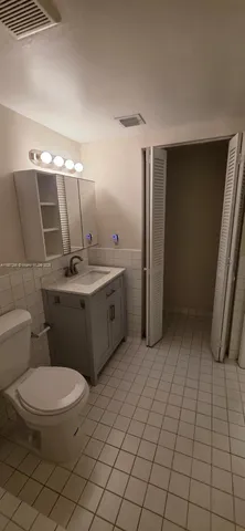 $2,100 | 55 East 4th Street, Unit 104, Hialeah, FL 33010