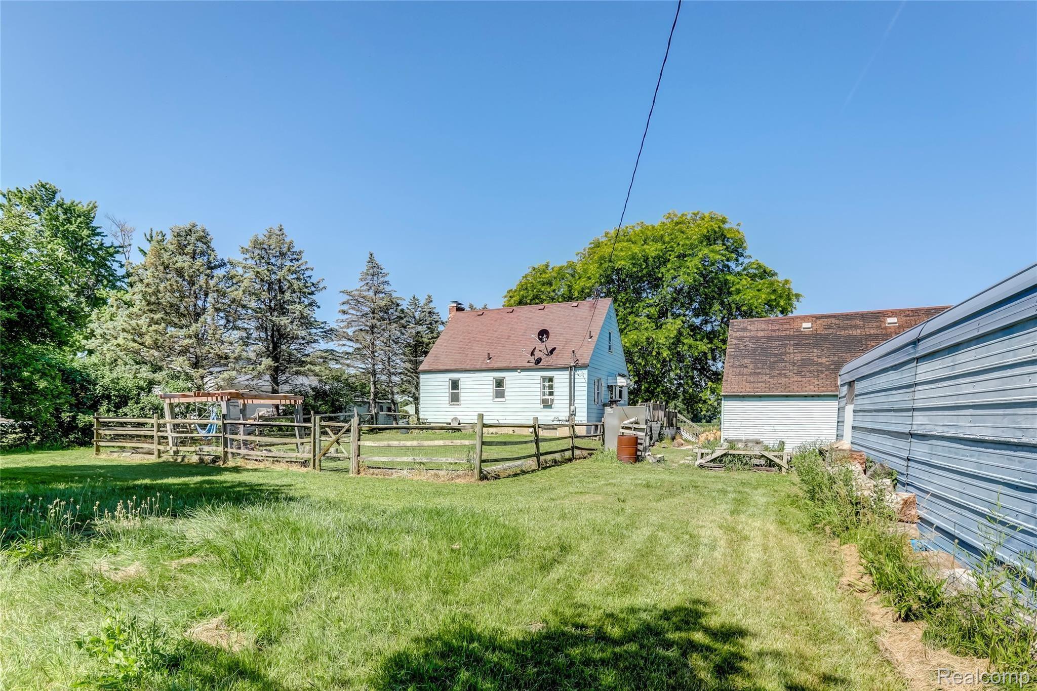 12115 Platt Road Milan, MI 48160 - Photo 23 of 26 12115 Platt Road, Milan, Michigan-25-FULL.jpg