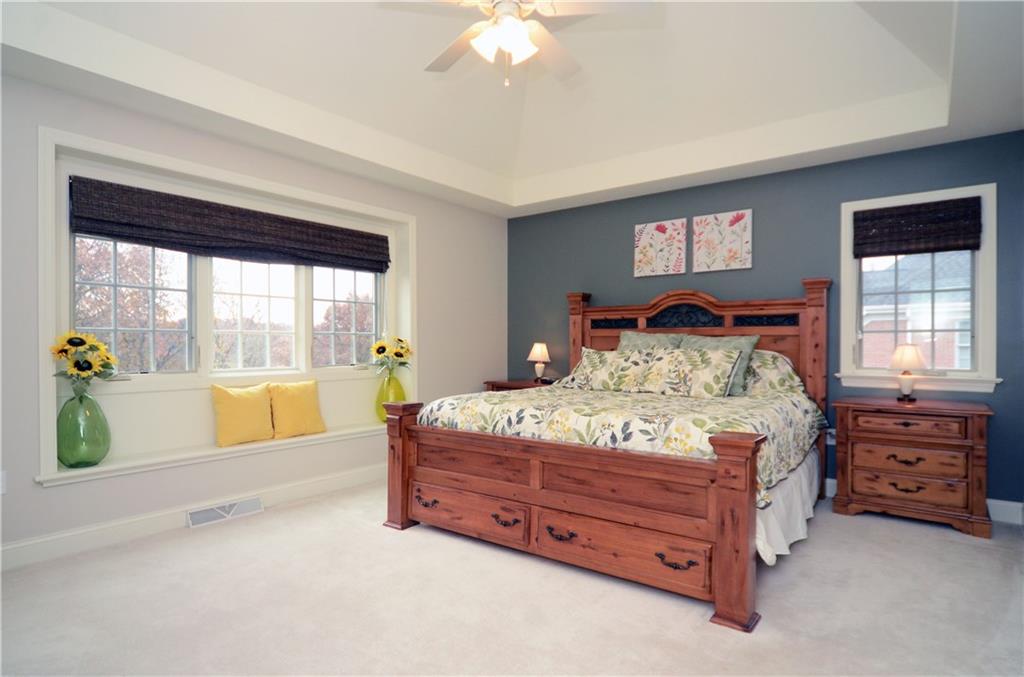 2132 John's Ridge Road Coraopolis, PA 15108 - Photo 14 of 25 This bedroom has it's own en-suite full bath.