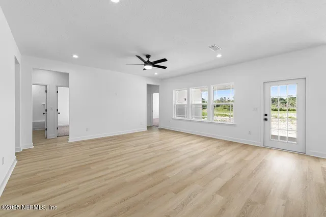 $550,000 | 10993 North Runway Circle, Glen St. Mary, FL 32040