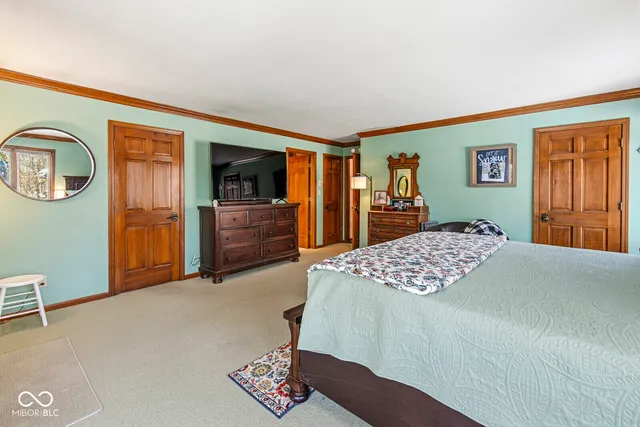 $349,900 | 206 Somerville Road, Anderson, IN 46011