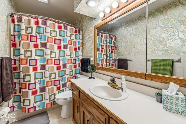 $349,900 | 206 Somerville Road, Anderson, IN 46011