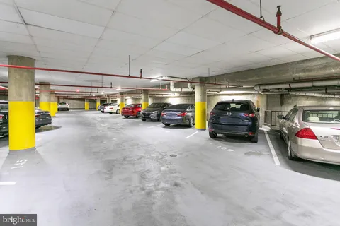 $424,999 | 1001 North Randolph Street, Unit 1020, Arlington, VA 22201