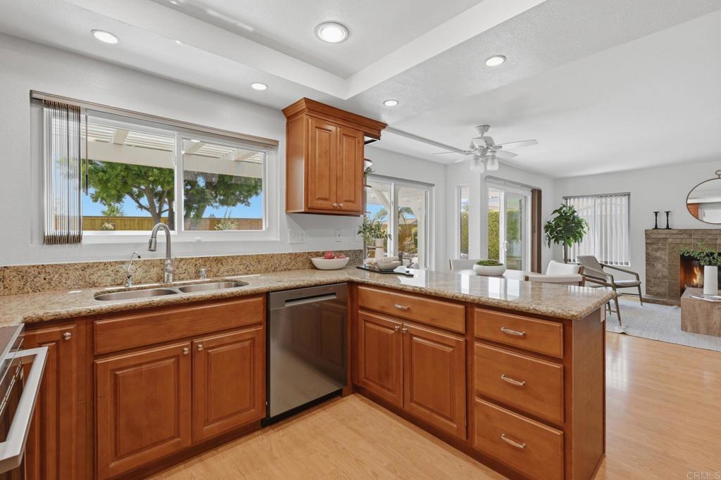 8755 Wescott Court Rancho Penasquitos, CA 92129 - Photo 8 of 33