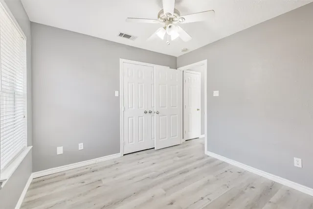 $259,993 | 1106 Jefferson Avenue, Cleveland, TX 77327