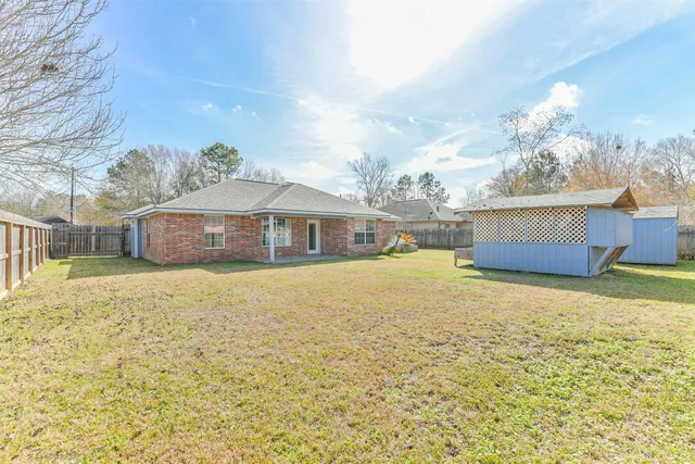 $259,993 | 1106 Jefferson Avenue, Cleveland, TX 77327