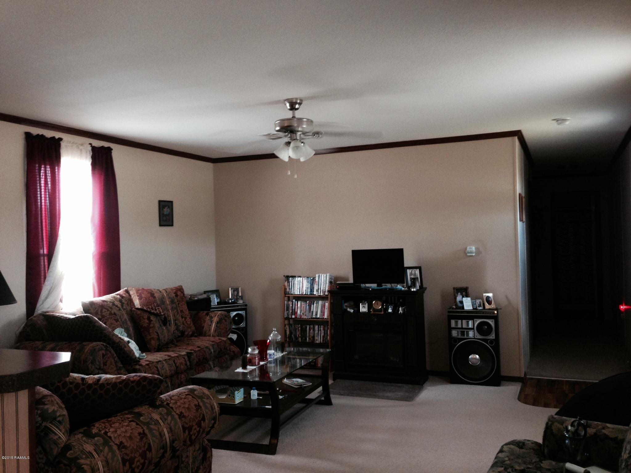 1102 Troy Road New Iberia, LA 70563 - Photo 7 of 19 Gallery Image 7