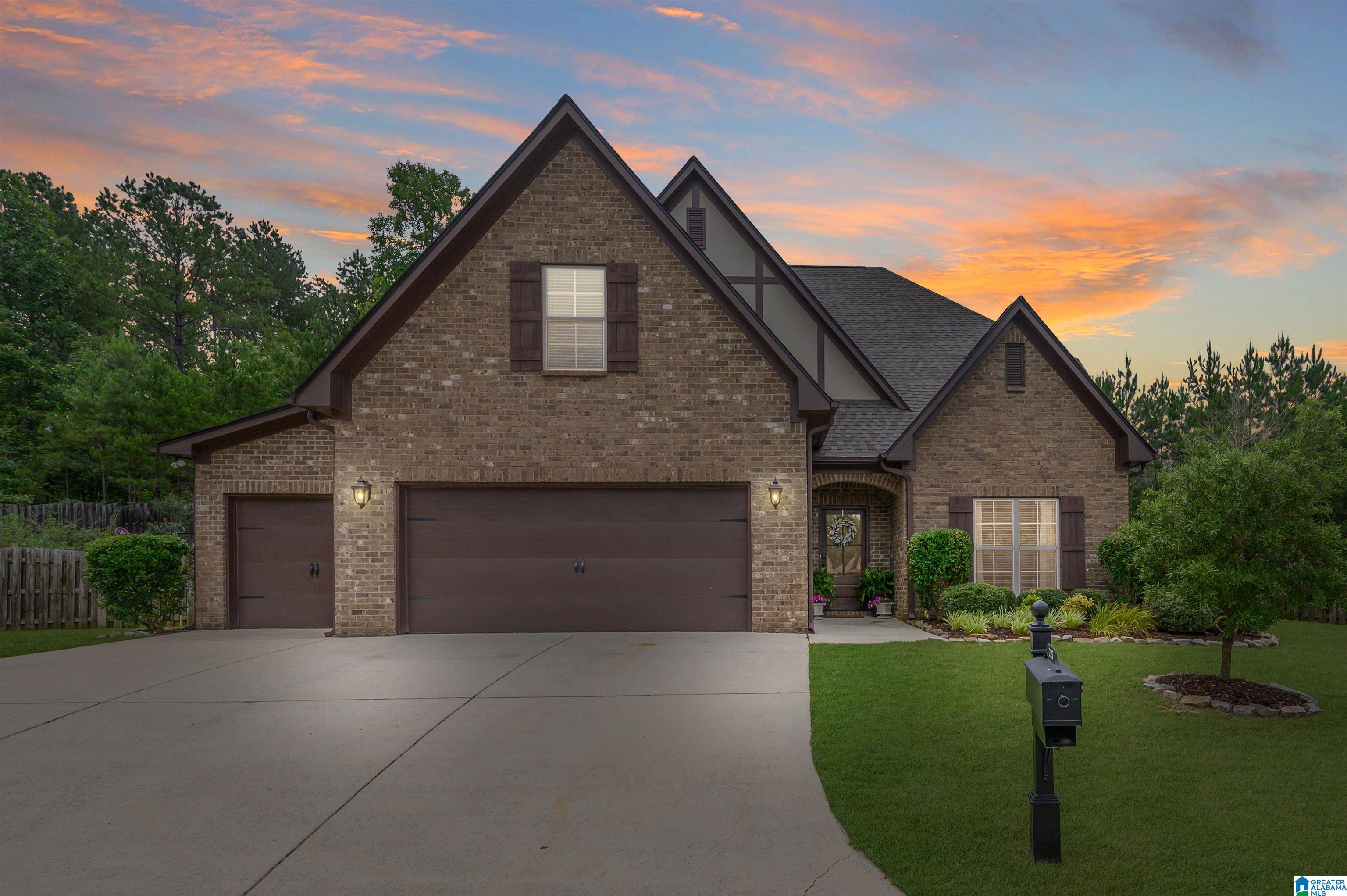 227 Dunrobin Cove Pelham, AL 35124 - Photo 1 of 54