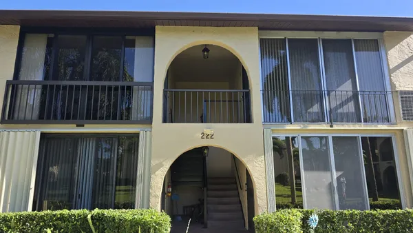 $1,595 | 222 Pine High Occupancy Vehicle Circle, Unit B2, Greenacres, FL 33463