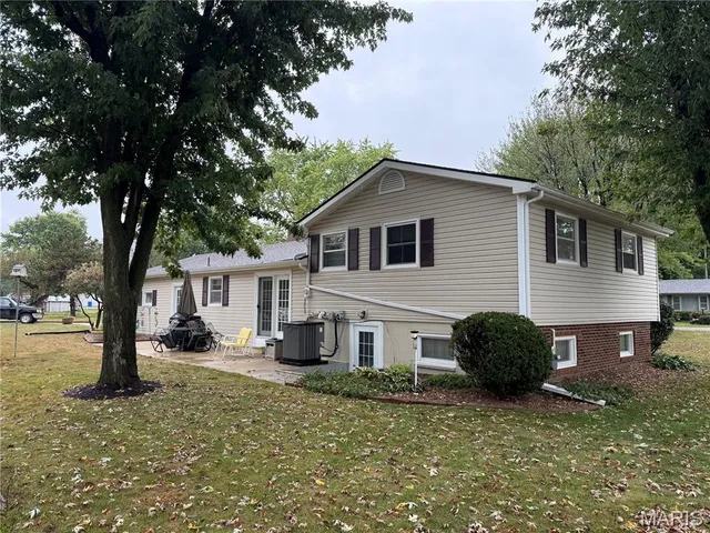 $189,000 | 120 Julie Court, Montgomery City, MO 63361