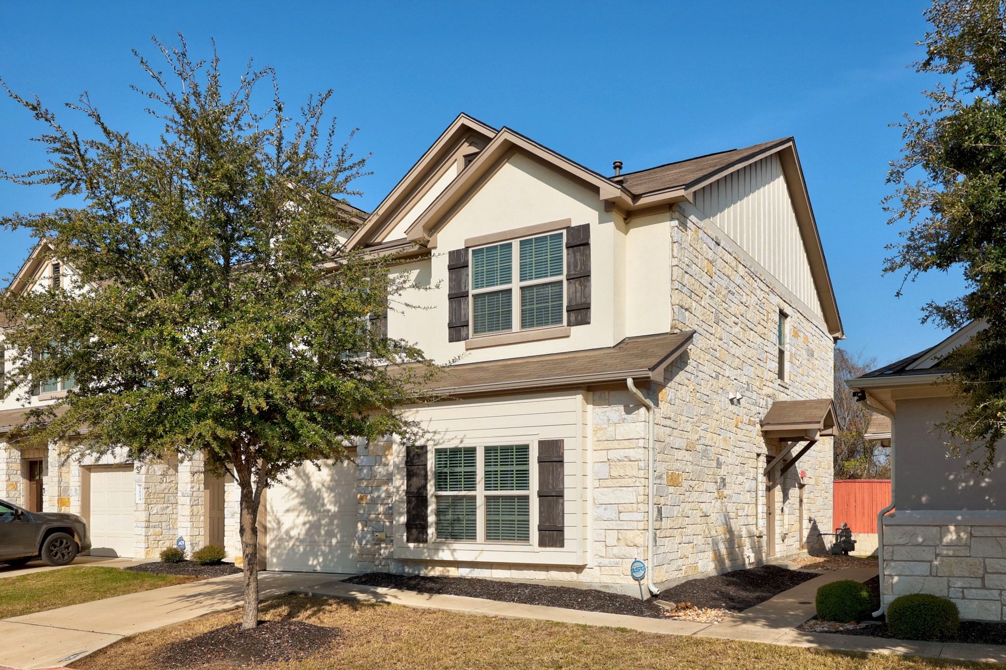 1612 Catalan Road, Unit 201 Austin, TX 78748 - Photo 2 of 35