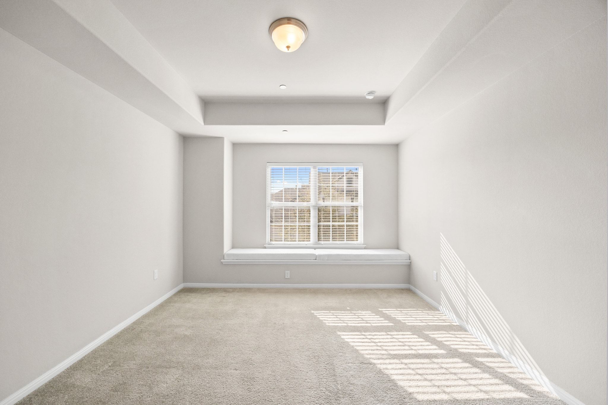 1612 Catalan Road, Unit 201 Austin, TX 78748 - Photo 25 of 35 an empty room with a window