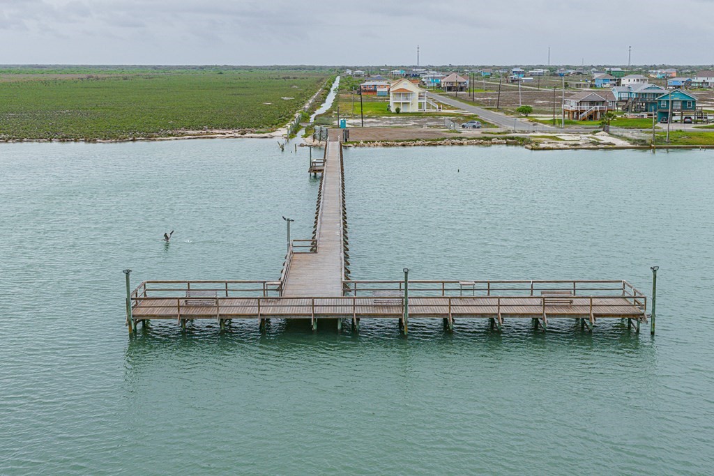 11 Bayview Loop Rockport, TX 78382 - Photo 39 of 40
