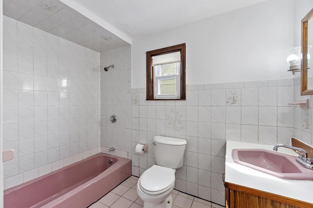 495 Main Street Medford, MA 02155 - Photo 20 of 41