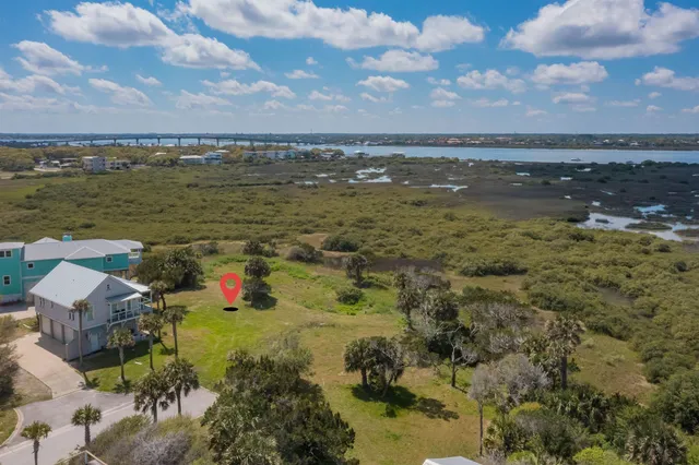a view of outdoor space and city view