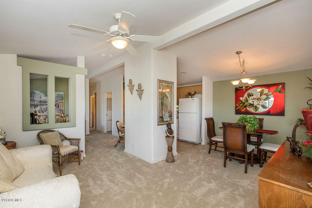 195 Tierra Rejada Road, Unit 21 Simi Valley, CA 93065 - Photo 1 of 32 195 Tierra Rejada Road, Spc. 21 -5