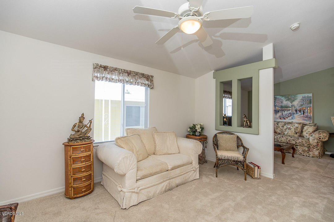 195 Tierra Rejada Road, Unit 21 Simi Valley, CA 93065 - Photo 9 of 32 195 Tierra Rejada Road, Spc. 21 -6
