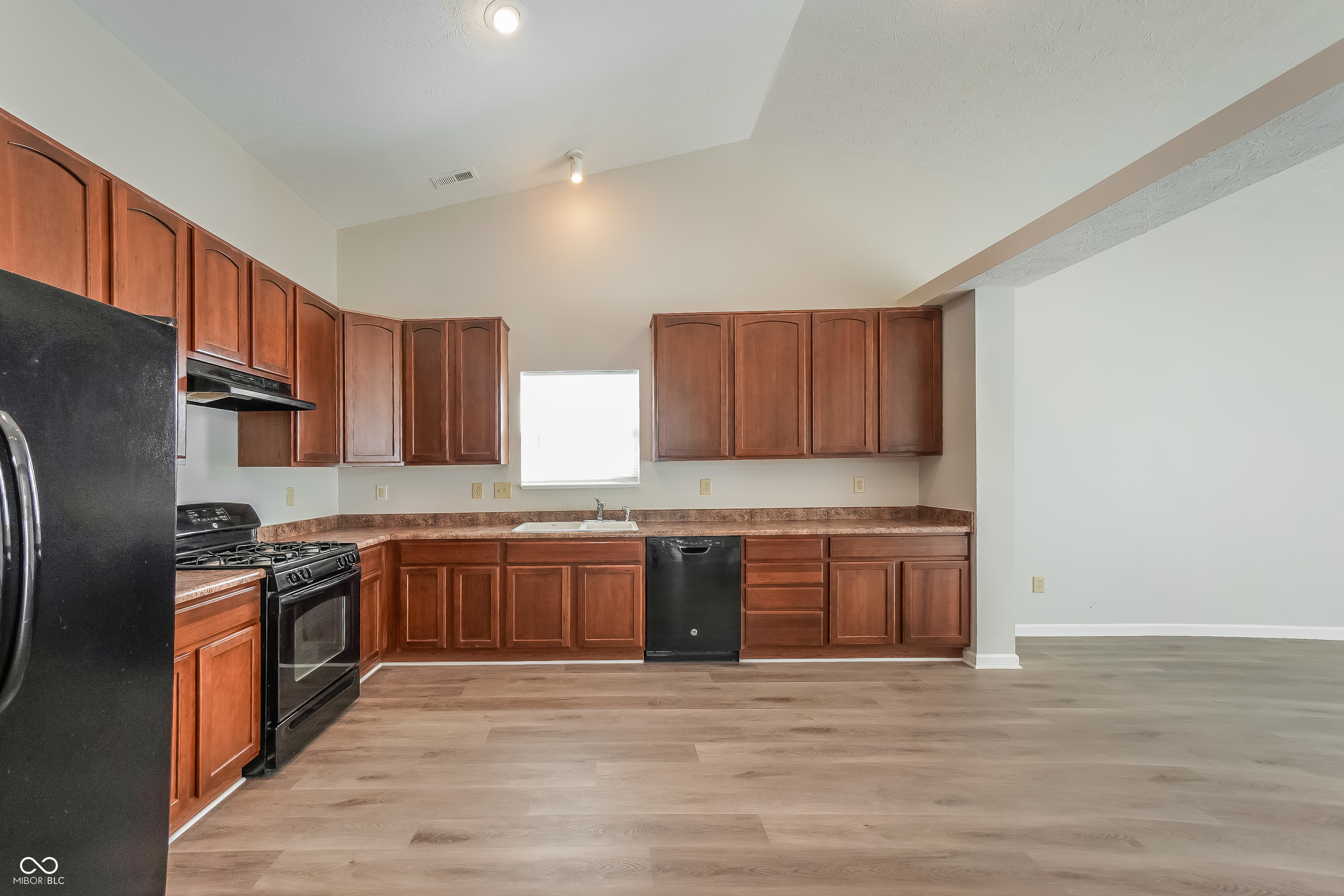 8531 Gold Rush Way Camby, IN 46113 - Photo 6 of 16