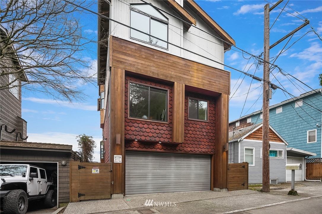10718 Riviera Place Northeast Seattle, WA 98125 - Photo 29 of 29 Gallery Image 29