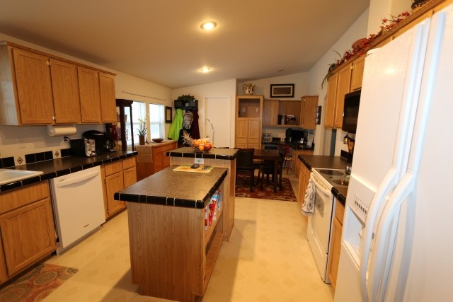 3585 Scotia Road Newport, WA 99156 - Photo 10 of 20