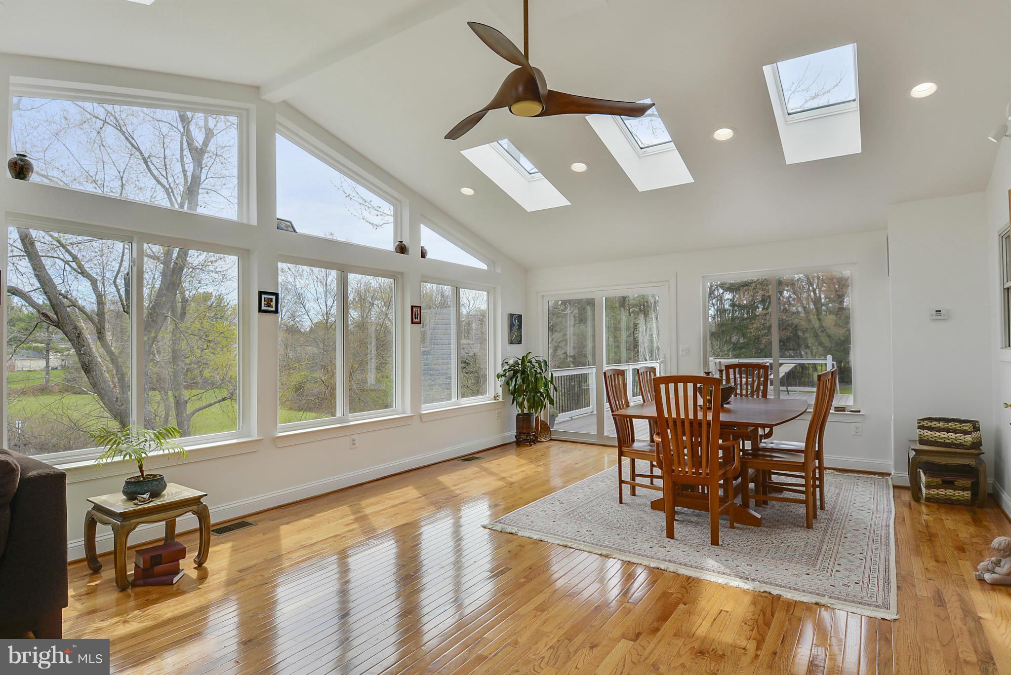 15429 Tindlay Street Silver Spring, MD 20905 - Photo 13 of 30 Interior (General)