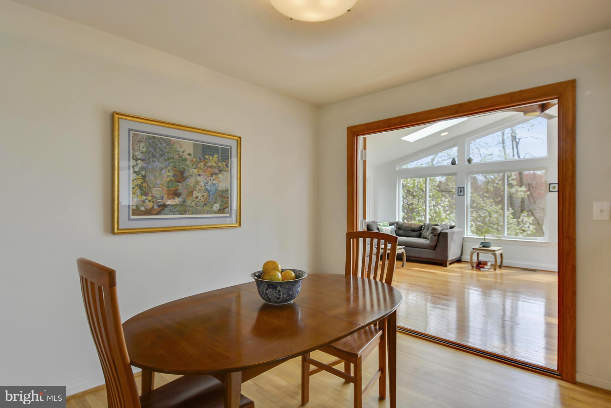15429 Tindlay Street Silver Spring, MD 20905 - Photo 5 of 30 Dining Room