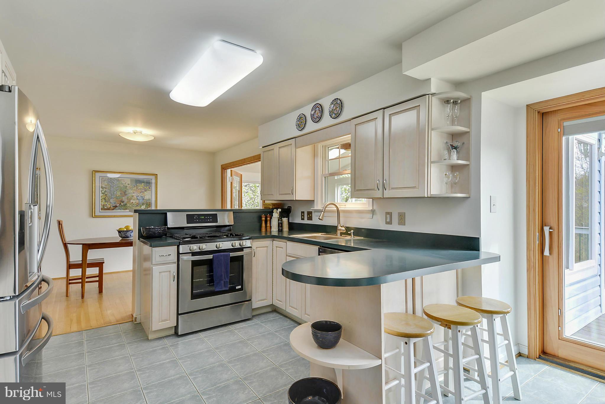 15429 Tindlay Street Silver Spring, MD 20905 - Photo 7 of 30 Kitchen
