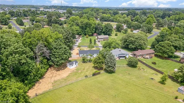 $269,000 | 4353 Valley View Road, Thomasville, NC 27360