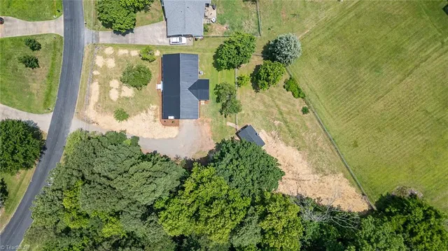 $269,000 | 4353 Valley View Road, Thomasville, NC 27360