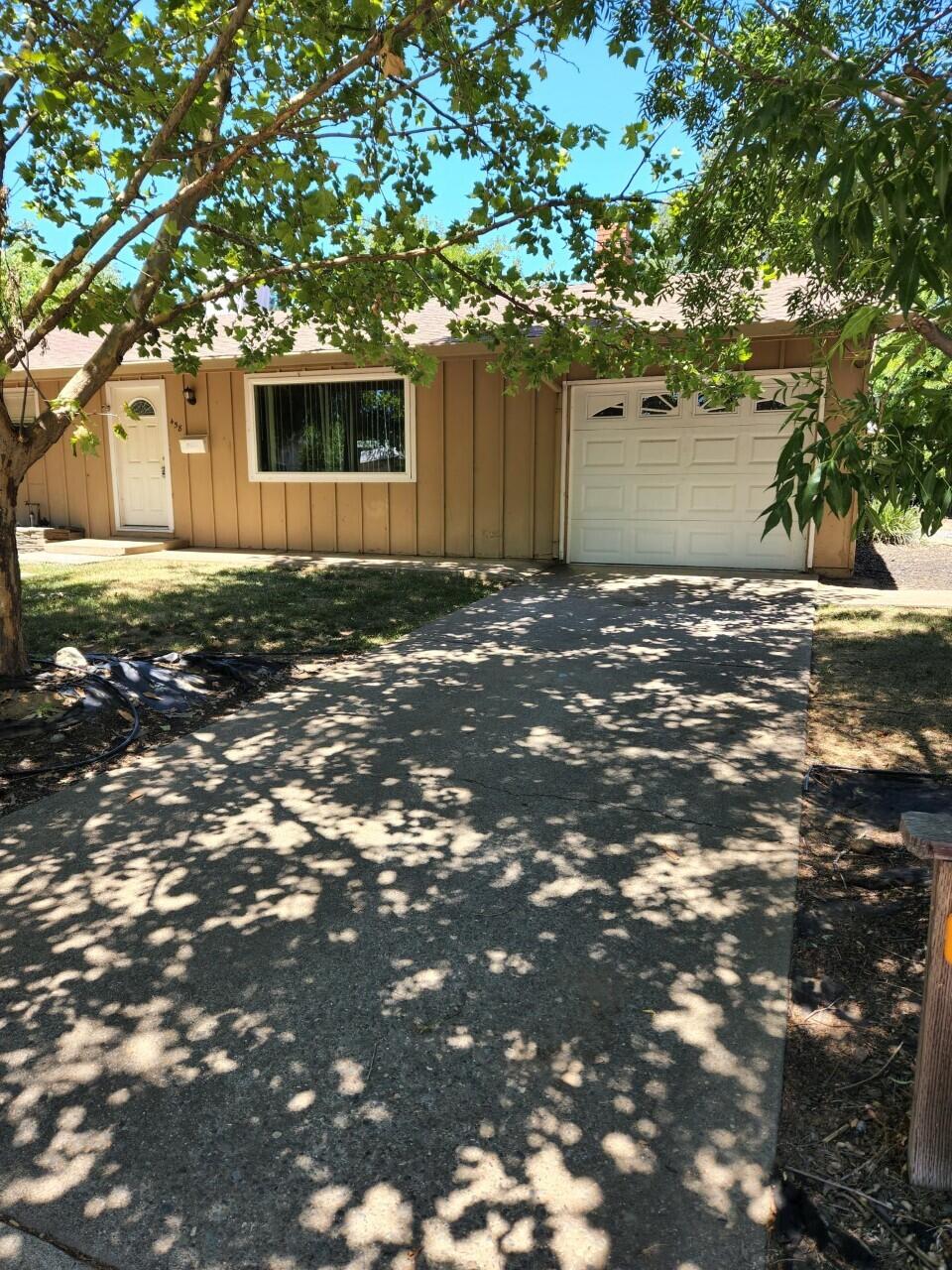 458 Rome Avenue Redding, CA 96001 - Photo 1 of 22 Front