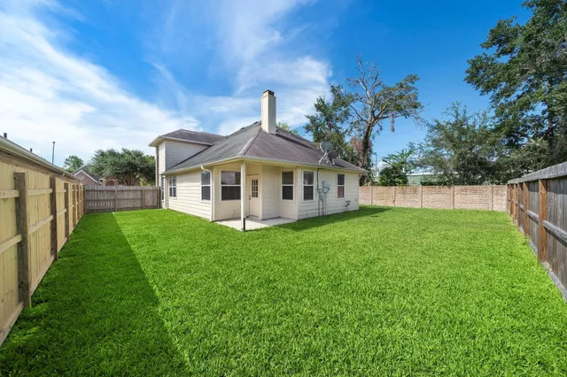 $2,300 | 17838 North White Tail Court, Houston, TX 77084