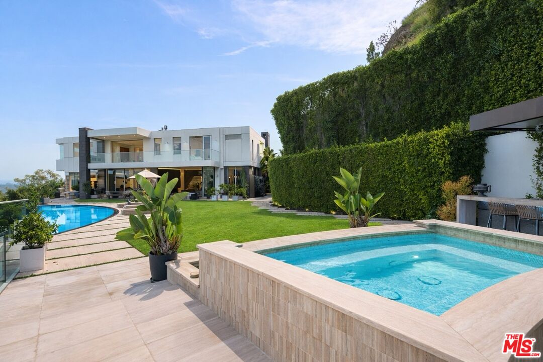 1740 Bel Air Road Los Angeles, CA 90077 - Photo 31 of 51