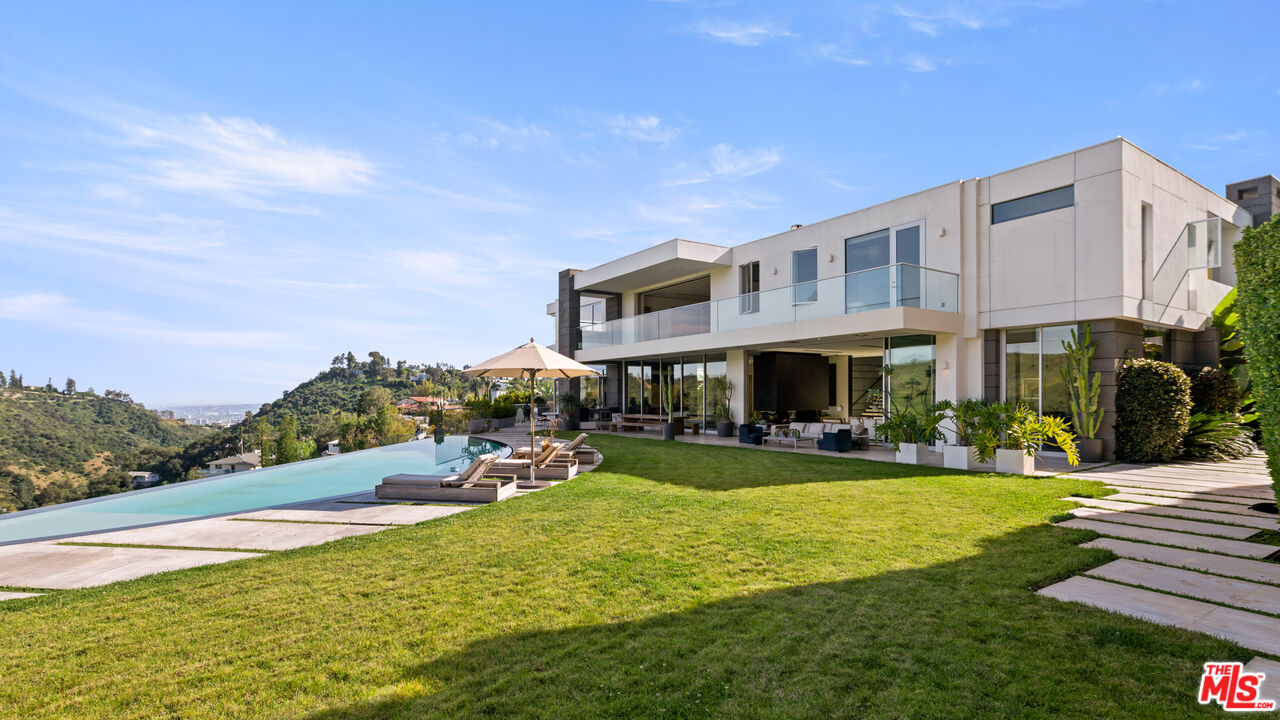 1740 Bel Air Road Los Angeles, CA 90077 - Photo 34 of 51