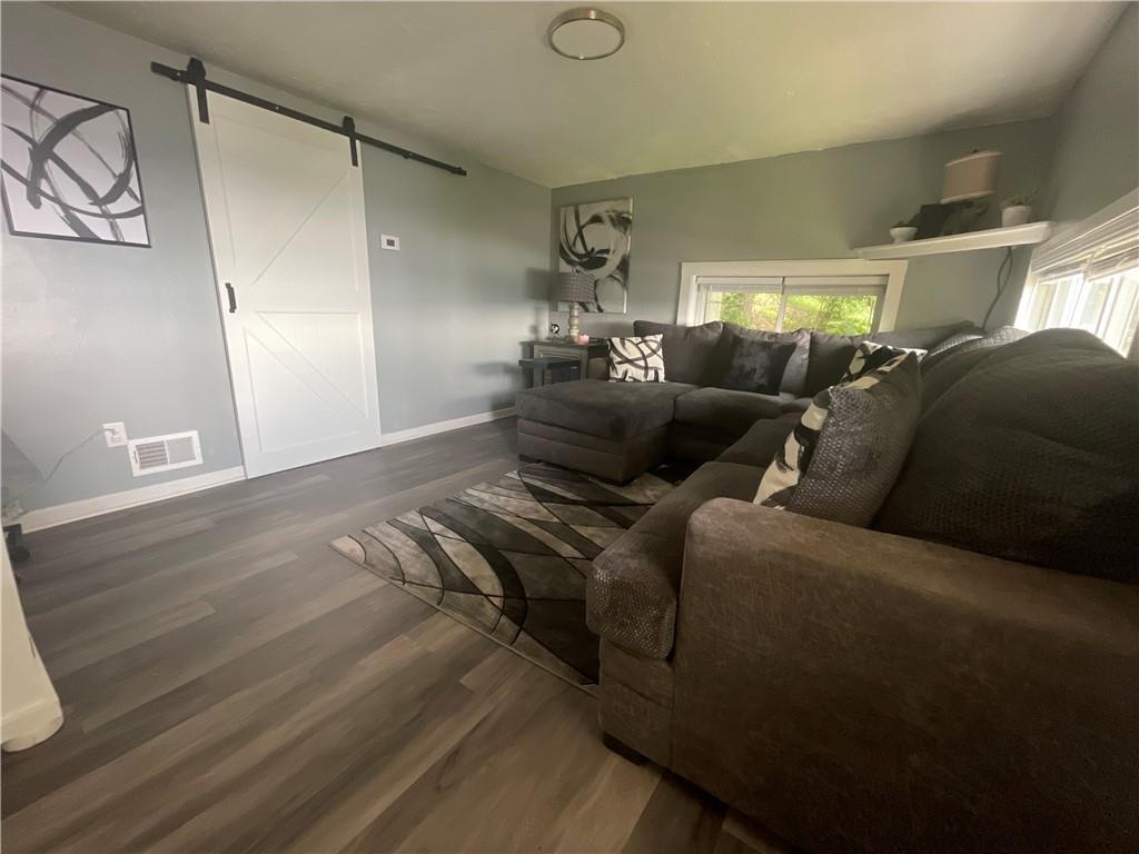 500 7th Avenue Freedom, PA 15042 - Photo 5 of 21 a living room with furniture